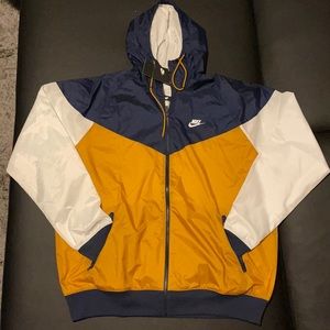 Brand new Nike Windbreaker